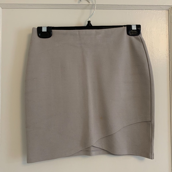 Grey Skirt - Picture 2 of 2